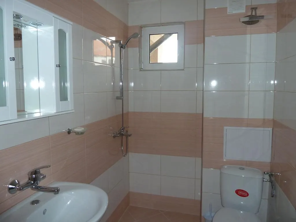 Anfid Apartments Bourgas 0*, Burgas